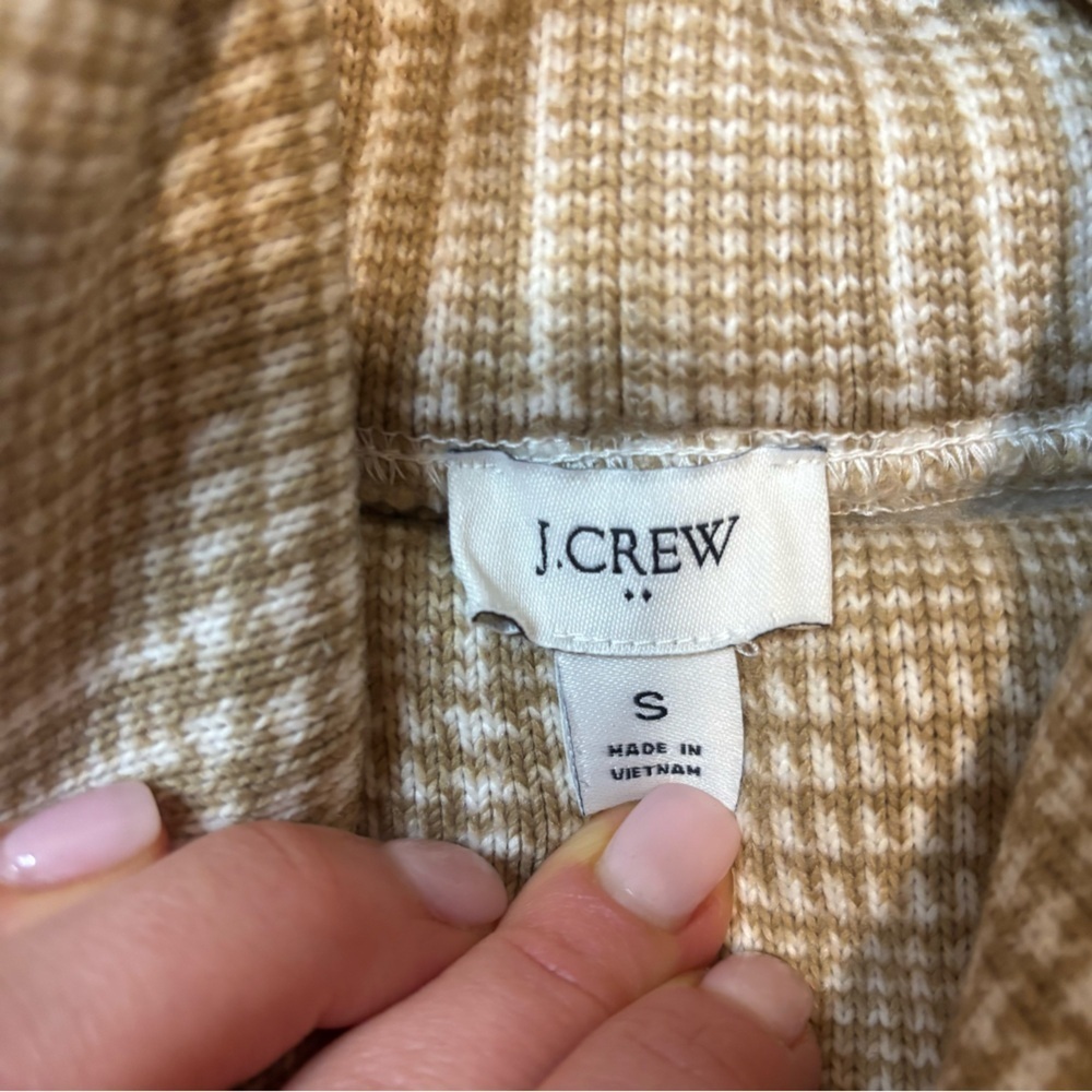 Women’s J.Crew Factory Beige and White Funnel Neck Pullover, size: small - Picture 4 of 4